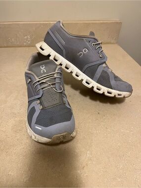 On Cloud Sneakers